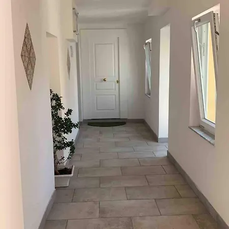 Centrantico - S Martino View Apartment *